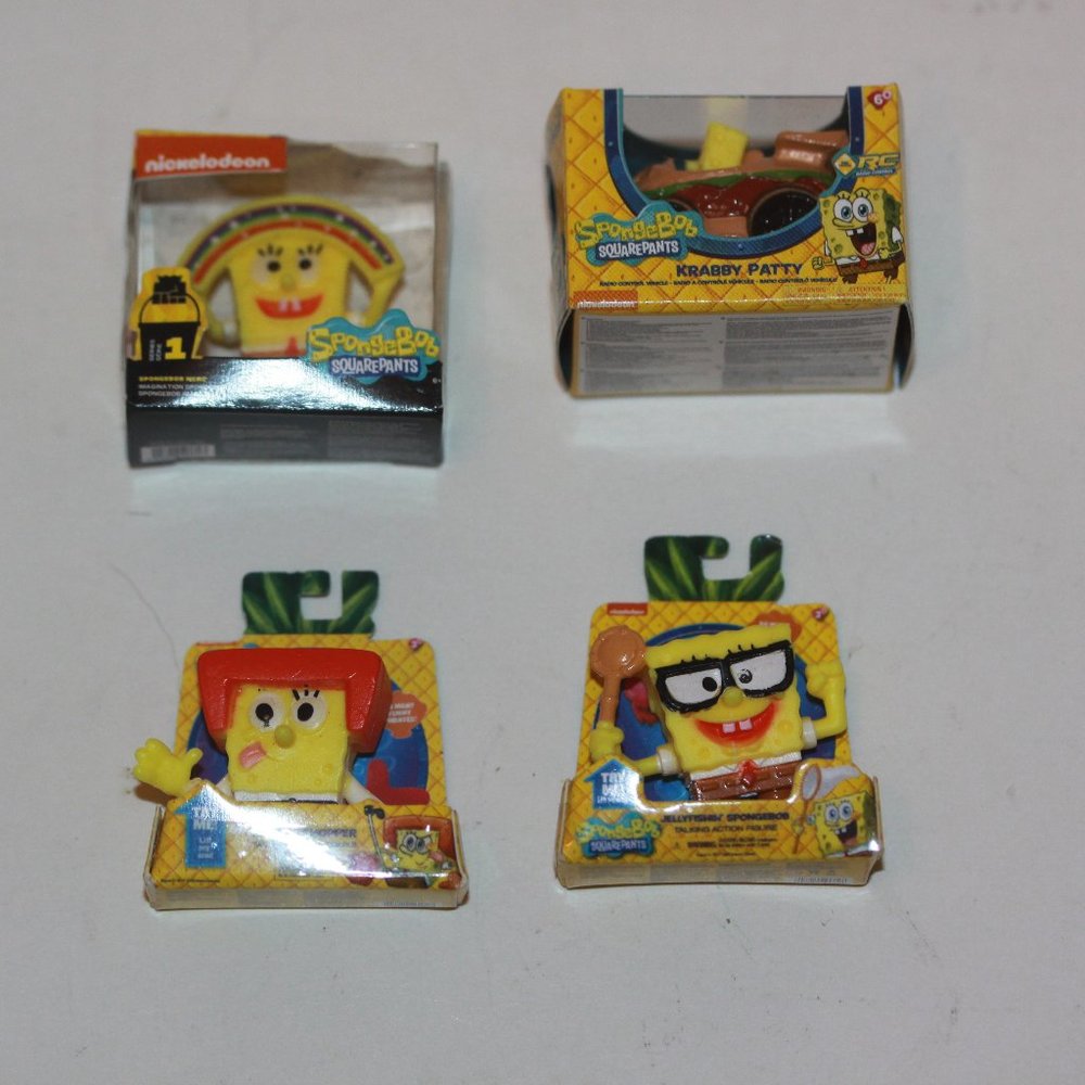 NEW! Zuru MINI Brands TOYS LOT of 4 Sponge Bob Nickelodeon   Karate Chopper